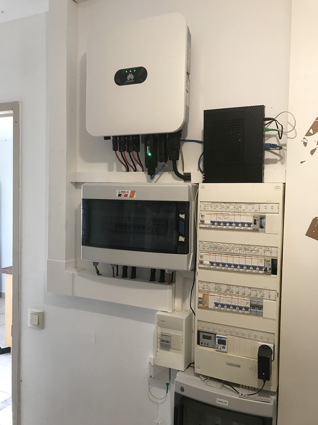 Installation photovoltaique SMA Albi onduleur et tableau électrique